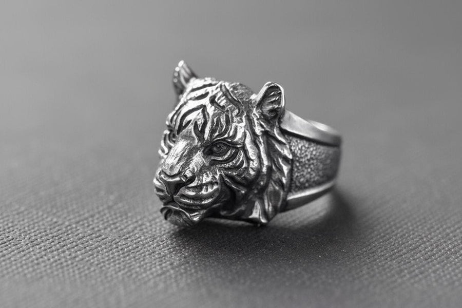 Handmade Sterling Silver Tiger Ring: 3D Animal Jewelry __etsy:7352816670