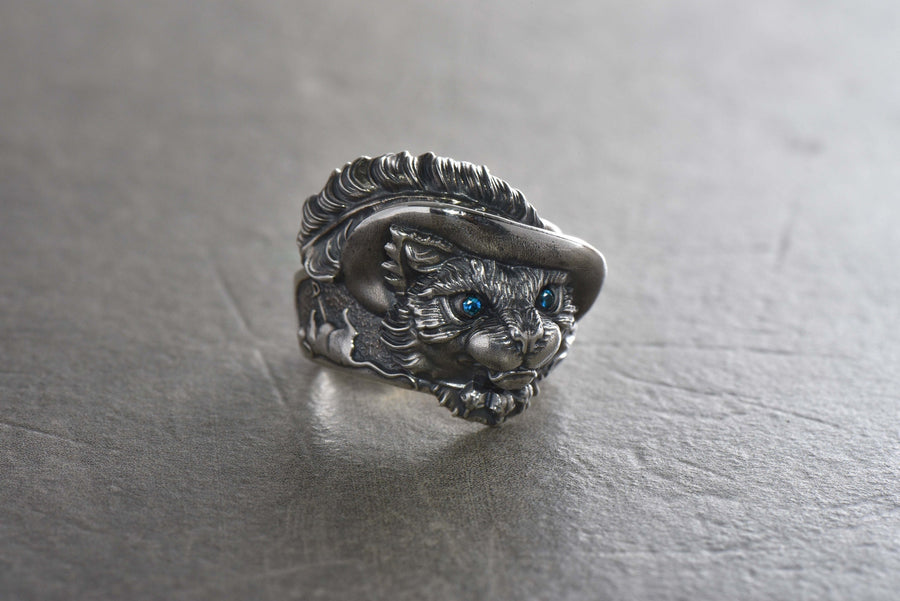 Musketeer Cat Silver Ring – Sterling Silver Adventure Jewelry __etsy:7364911240