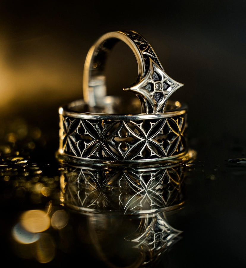 This gothic silver ring stands out with its detailed craftsmanship and gemstone highlight, offering a unique fusion of medieval charm and modern elegance. __etsy:7423453221