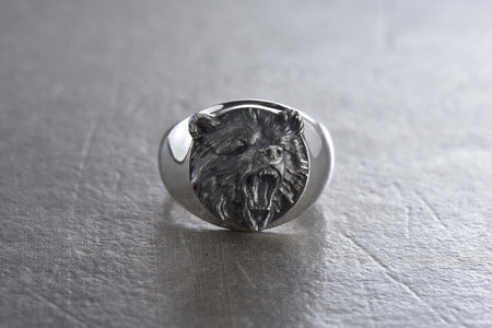 Signet ring	men's jewelry	silver signet ring	animal silver ring	signet silver ring	men ring	men jewelry	jewelry for men	Bear silver ring	bear art	grizzly bear ring	bear jewelry	Angry bear jewelry