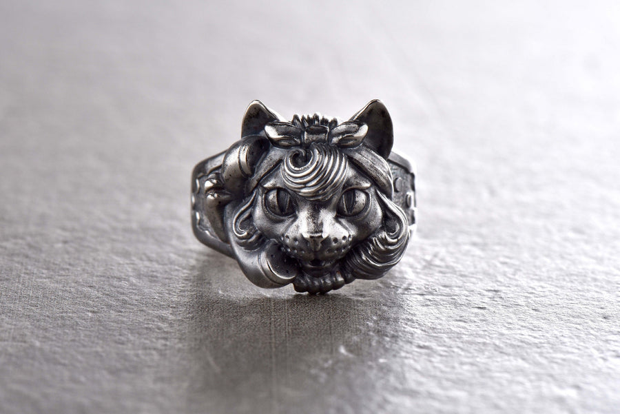 cat ring	cat jewelry	silver cat ring	cat rings	cat souvenir	chat français	cat lover gift	cat	cute cat	fille chat	Mädchen Katze	süßer Katzenring	bague chat mignon