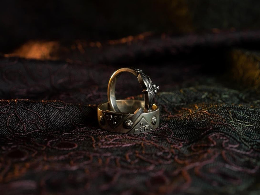 Sterling Silver Gothic Wedding Ring Set: Floral Medieval Jewelry __etsy:7377119822