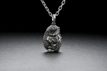 hedgehog	silver pendant	forest	urchin	hedgepig	riccio	Igel	hérisson	necklace	hedgehog necklace	gift for her	love gift	totem pendant