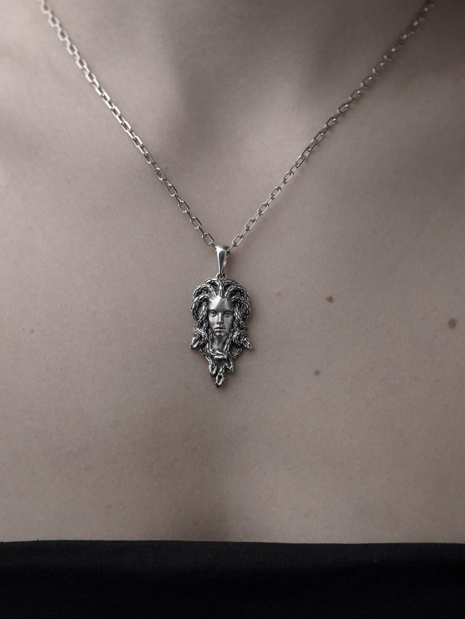 medusa necklace	medusa pendant	sterling silver	medusa jewelry	gorgon pendant	gorgon necklace	gorgon jewelry	greek mythology	medusa headpiece	medusa head	snake	mythology	medusa art __etsy:4170426067