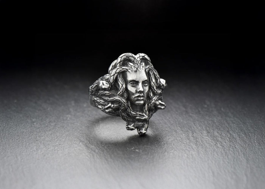 silver ring	men gift	Medusa silver ring	gorgon jewelry	medusa jewelry	medusa gorgon	medusa ring	medusa head	medusa	medusa headpiece	ancient ring	medusa statue	greek mythology __etsy:4122195500