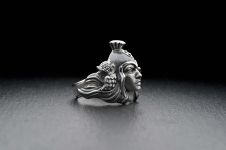 Whether you're dressing up for a formal event or adding some sophistication to your everyday style, this Silver Ring Athena is the perfect choice. Don't miss out on the opportunity to elevate your look with this stunning piece of jewelry.