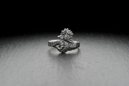 ocean ring	sea lover gift	Silver Ring	Ring Seahorses	Seahorse	Silver Seahorse