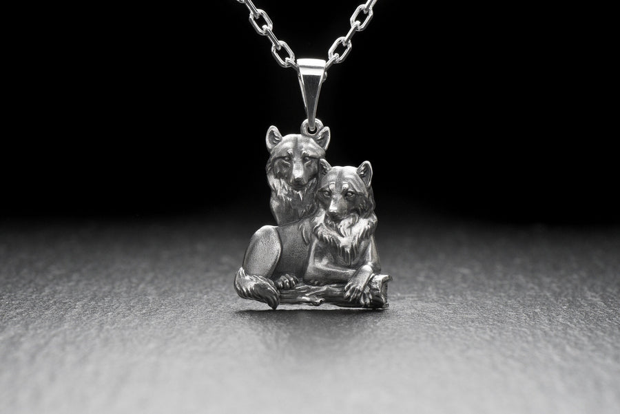 wolf pendant	wolf talisman	wolf head necklace	wolf amulet	Wolf Halskette	collier de loup	Wolf Men Necklace