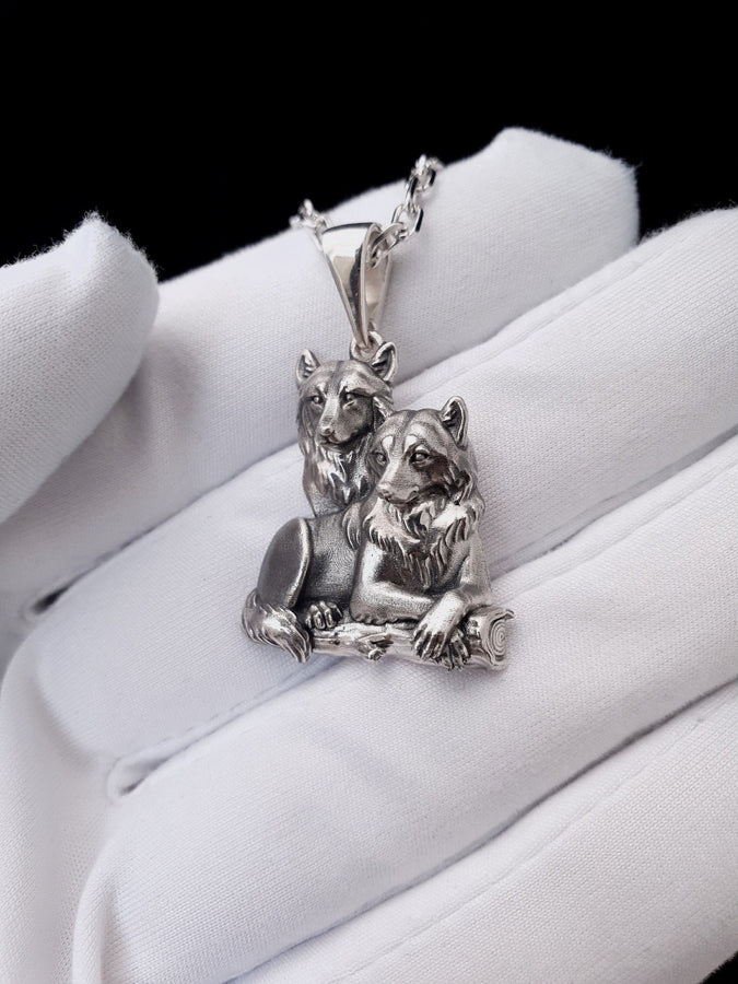 wolf pendant	wolf talisman	wolf head necklace	wolf amulet	Wolf Halskette	collier de loup	Wolf Men Necklace