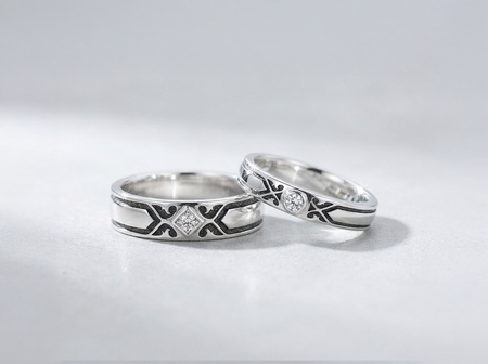 Sterling Silver Gothic Wedding Ring Set, Amethyst Engagement Band, Alternative Bridal Jewelry