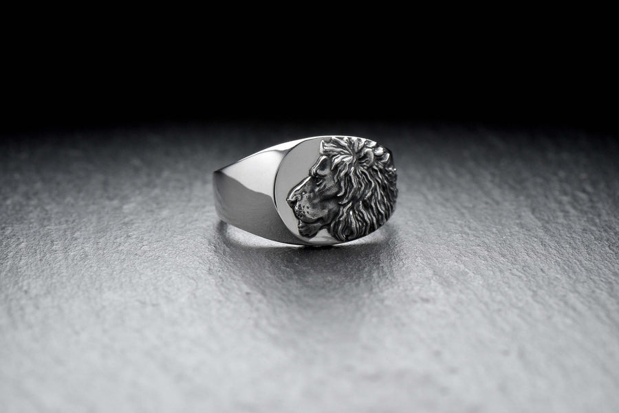 animal signet ring	Lion signet ring	Lion head jewelry	wild cat jewelry	lion silver ring	signet silver ring (etsy image id: 7352178208)