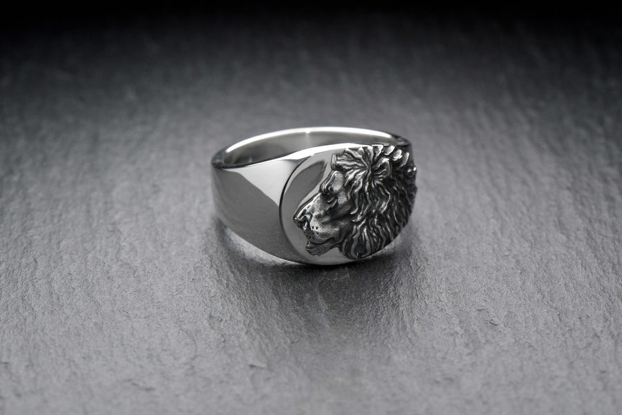 animal signet ring	Lion signet ring	Lion head jewelry	wild cat jewelry	lion silver ring	signet silver ring (etsy image id: 7352178208)