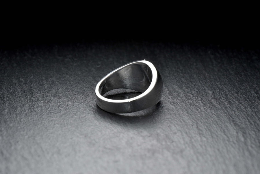 Signet ring	men's jewelry	silver signet ring	animal silver ring	signet silver ring	men ring	men jewelry	jewelry for men	Bear silver ring	bear art	grizzly bear ring	bear jewelry	Angry bear jewelry (etsy image id: 4122440217)