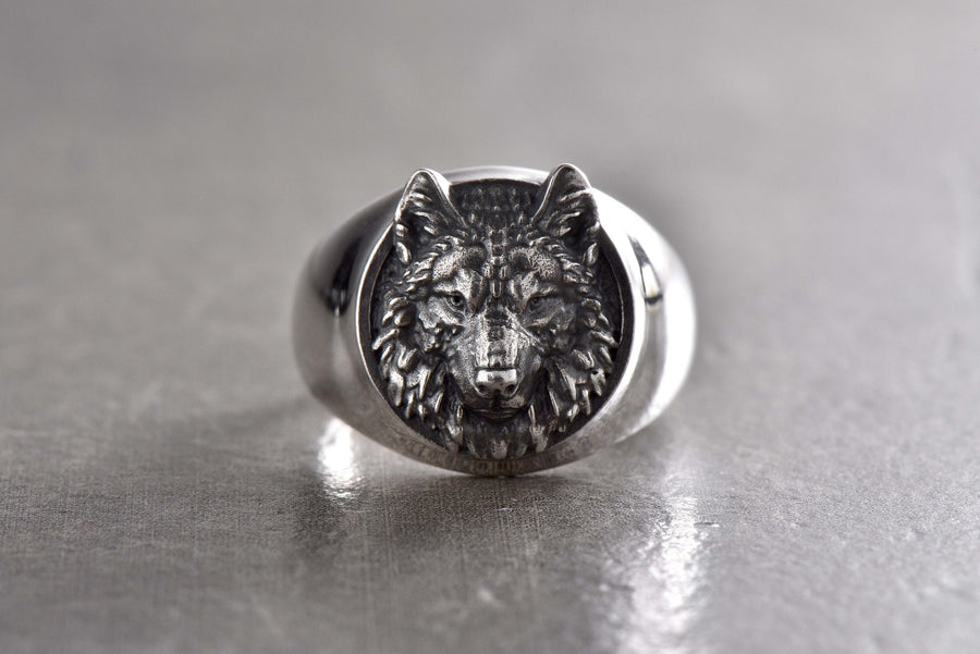 Sterling Silver Wolf Head Signet Ring , Handmade Animal Jewelry for Wolf Lovers, Unique Wolf Ring Gift, Rustic Men's or Women's Wolf Jewelry (etsy image id: 4147207414)