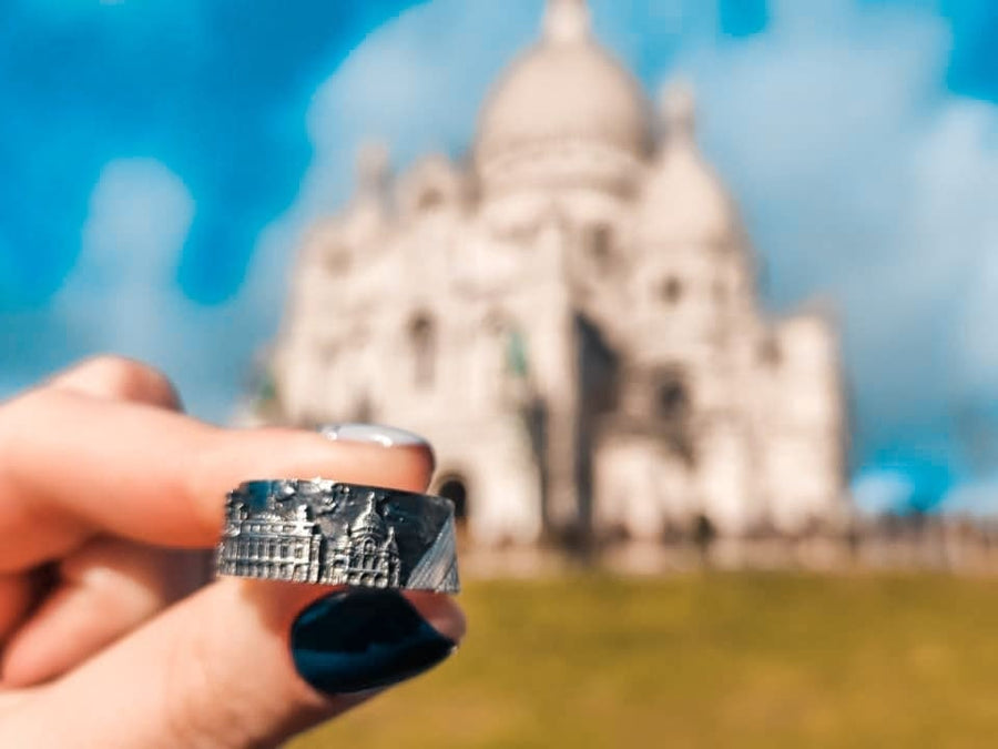 Capture the beauty of Paris with this stunning cityscape ring. Perfect as a gift for yourself, a loved one, or even as a souvenir from your travels. Crafted from high-quality materials with attention to detail - this Paris ring is guaranteed (etsy image id: 7309942113)