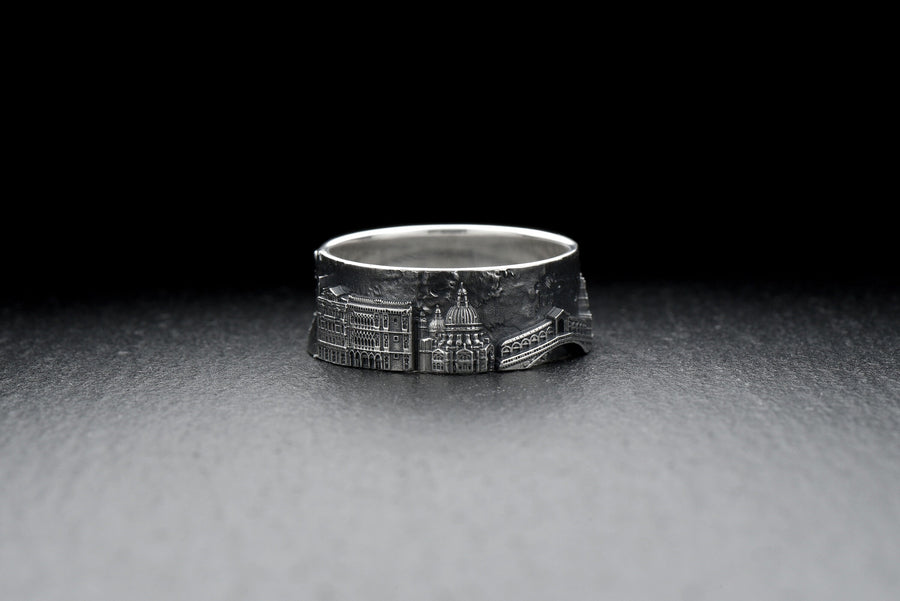 Venice Cityscape, Venice ring, Vintage Venice ring, Venice Skyline ring, Italian jewelry souvenir, Grand Canalazzo memory, Venice souvenir, Cityscape ring, Venice skyscape, Architecture jewelry, Italy lover gift, Venice landmarks, Venice watch places (etsy image id: 7262011404)