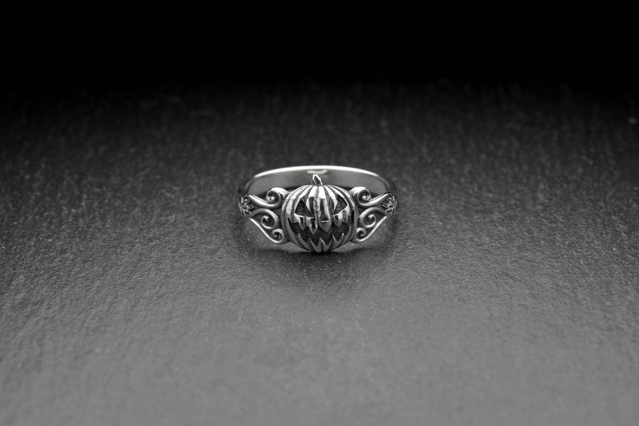 halloween ring	halloween jewelry	halloween pumpkin	pumpkin silver ring	pumpkin jewelry	halloween gift (etsy image id: 6263078080)