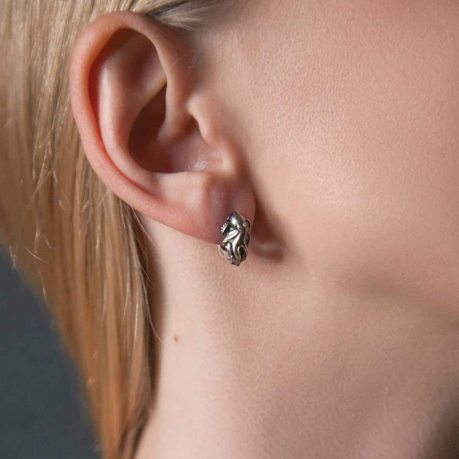 alexfox	alexfoxjewelry	Octopus earrings	earrings	octopus jewelry	earrings	octopus	unique earrings (etsy image id: 4556160718)