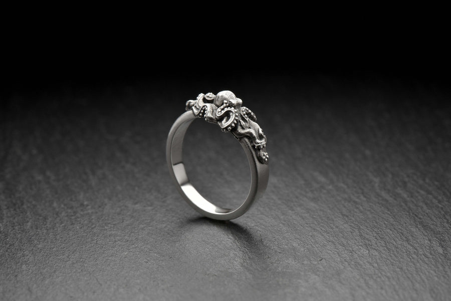 Octopus ring	octopus art	tentacle ring	octopus jewelry	Oktopus-Ring	bague pieuvre (etsy image id: 4194813655)
