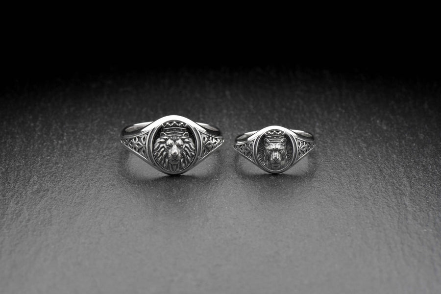 Signet ring	silver signet ring	Lion head jewelry	wild cat jewelry