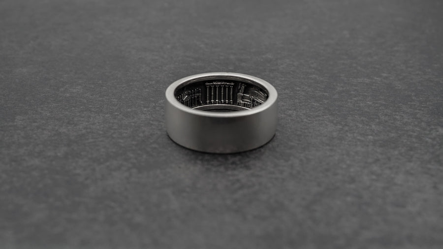 This beautiful Rome ring is the perfect souvenir or gift for any traveler! It celebrates all of Rome's iconic landmarks and symbols, making it an unforgettable keepsake that exudes timeless Italian sophistication. (etsy image id: 7321968379)