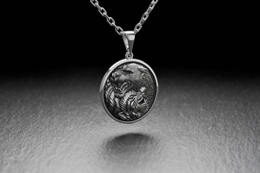 animal jewelry	Tiger pendant	Lion pendant	lion necklace	necklace	tiger (etsy image id: 7350868296)