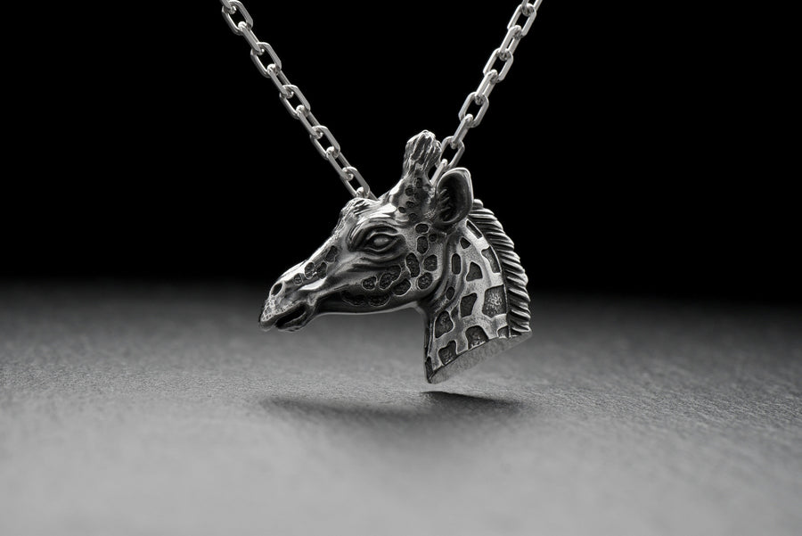 lucky horse	giraffe lover gift	silver giraffe	giraffe head	giraffe gift	giraffe lover	giraffe pendant	lucky pendant	Giraffen-Anhänger	pendentif girafe	giraffe necklace	giraffe totem	giraffe (etsy image id: 4323462650)