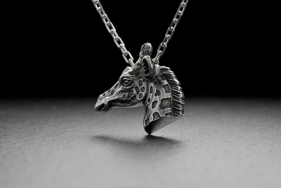 lucky horse	giraffe lover gift	silver giraffe	giraffe head	giraffe gift	giraffe lover	giraffe pendant	lucky pendant	Giraffen-Anhänger	pendentif girafe	giraffe necklace	giraffe totem	giraffe (etsy image id: 4323462650)