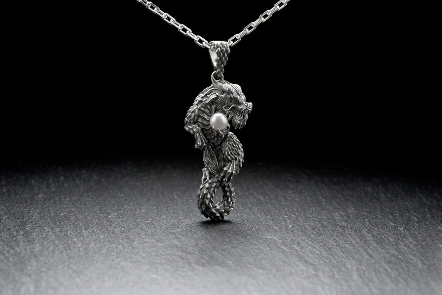 alexfox	alexfoxjewelry	dragon pendant	house of thrones	dragon lover	gift	mighty dragon	dragon	silver dragon	gift for him	might dragon	great dragon	chinese dragon (etsy image id: 7132007154)