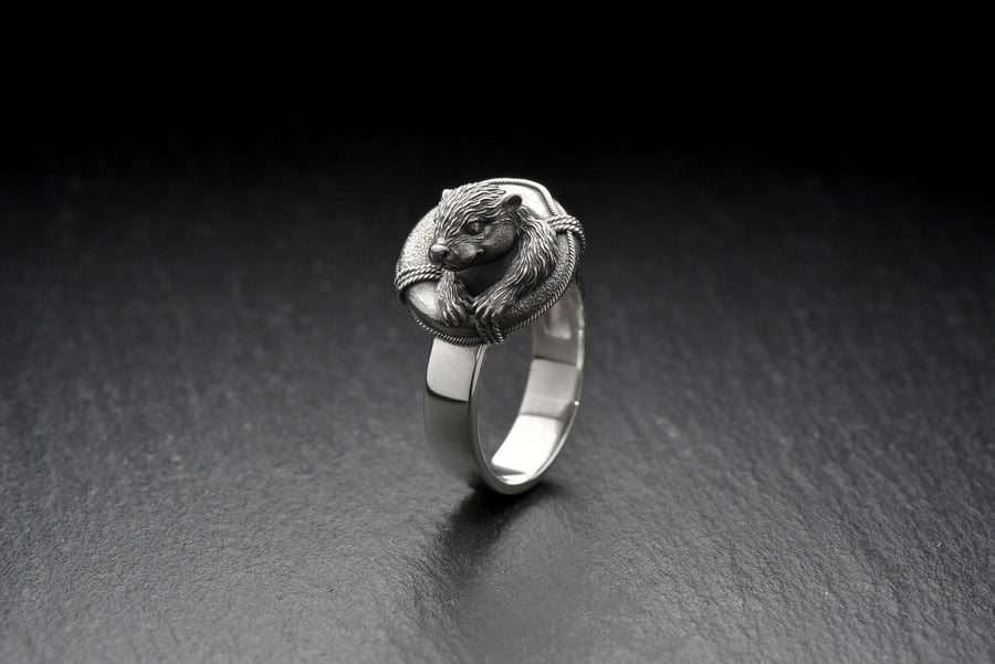 silver ring	men gift	platypus lover	platypus	gift	Otterring	otter	beaver	beaver ring	badger	muskrat	anello di lontra	bague loutre