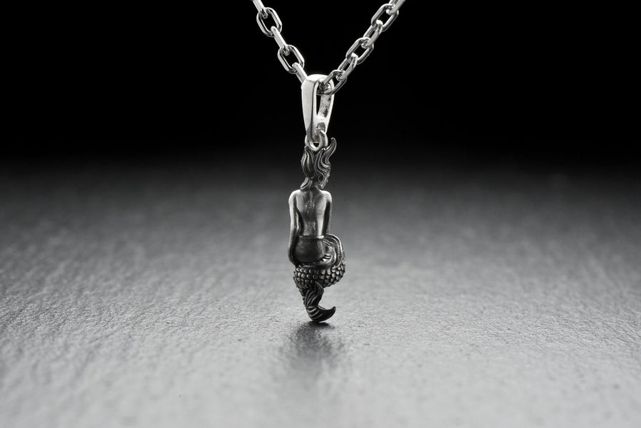 sterling silver	mermaid pendant	sea jewelry	siren pendant	siren gift	sea gift	mermaid lover	Nereid pendant	Oceanid	sea souvenir	water nymph	pendentif sirène	mermaid (etsy image id: 4323039832)