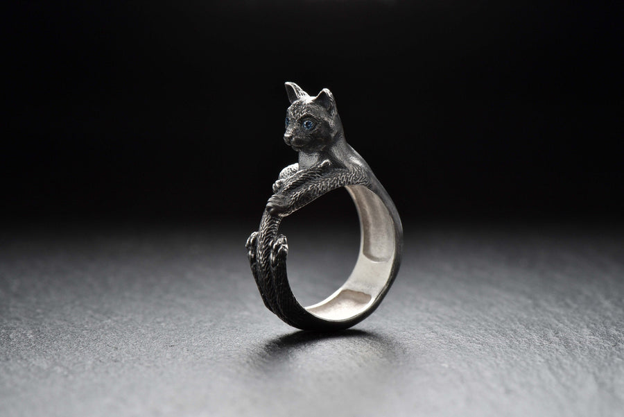 Sterling Silver Thai Cat Ring, Polished Oxidized Animal Jewelry (etsy image id: 4377994926)