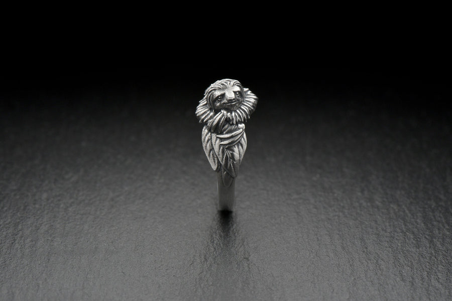 Signet ring	signet silver ring	men ring	men jewelry	Sloth silver ring	Sloth art	Sloth jewelry	zoopolis	animal ring	sloth ring	sloth	australia ring	sloth lover (etsy image id: 7349663400)