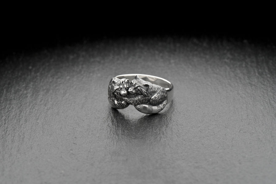 925 Sterling Silver Cuddling Raccoons Ring, Animal Couple Statement Band, Woodland Nature Jewelry Gift, Anniversary Gift, Unisex (etsy image id: 6092284339)