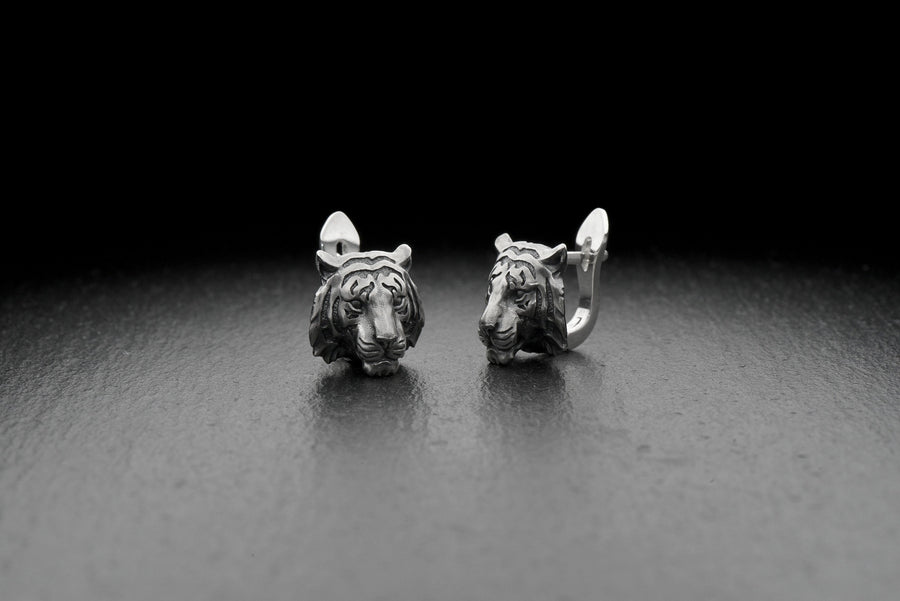 silver earrings	earrings	jewelry	gift	animal earrings	animal jewelry	silver jewelry (etsy image id: 4647054309)