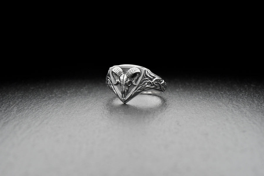 Sterling Silver Ram Skull Ring: Gothic Animal Jewelry (etsy image id: 7240515120)
