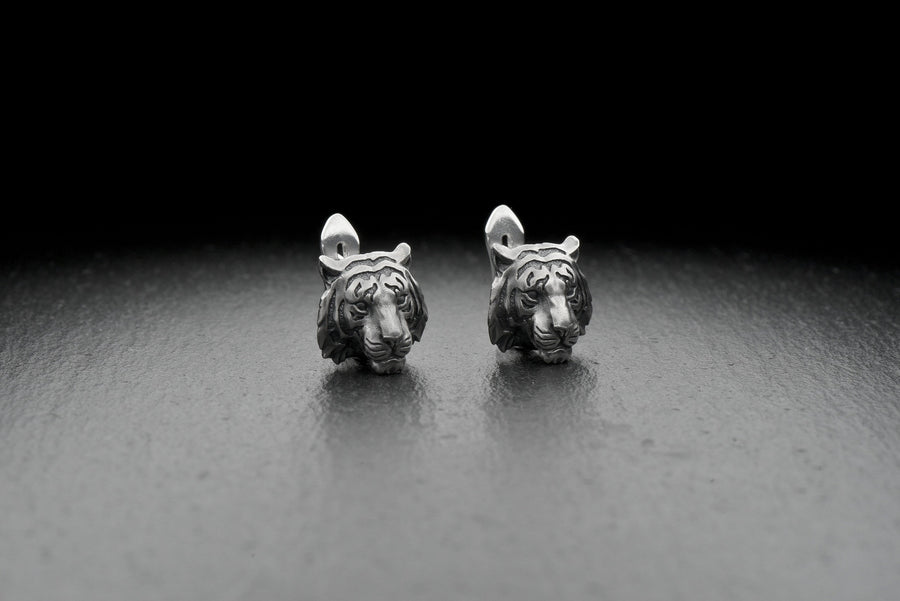 silver earrings	earrings	jewelry	gift	animal earrings	animal jewelry	silver jewelry (etsy image id: 4647054309)