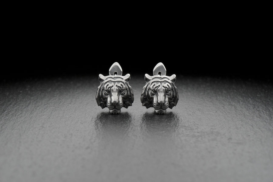 silver earrings	earrings	jewelry	gift	animal earrings	animal jewelry	silver jewelry (etsy image id: 4647054309)