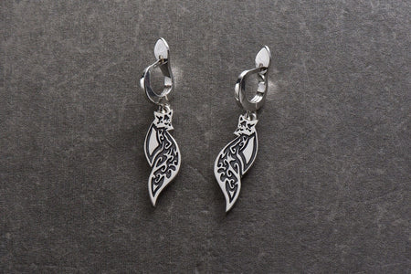 silver earrings	earrings	jewelry	gift	Sterling silver	animal earrings	animal jewelry	Silver Fox Earrings	Silver Fox jewelry	Fox	Silver Fox	Silver Earrings	Fox Jewelry (etsy image id: 4651443113)
