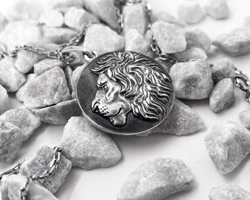 Lion silver pendant	Lion's head jewelry	Lion's head silver	animal jewelry	Lioness pendant (etsy image id: 4725147157)