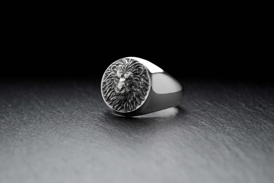 Handmade Sterling Silver Lion Head Signet Ring: Animal Jewelry (etsy image id: 7400662567)