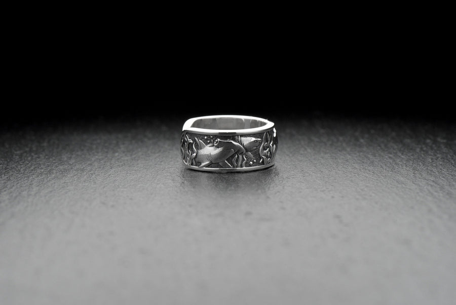 silver ring	sterling silver	jewelry	silver shark	shark	shark jewelry	shark ring	ocean ring	ocean jewelry	animal ring	silver shark ring	nautical jewelry	animal jewelry (etsy image id: 7226861895)