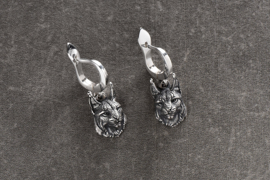 Sterling Silver Lynx Earrings: Handmade Animal Jewelry (etsy image id: 4742948143)