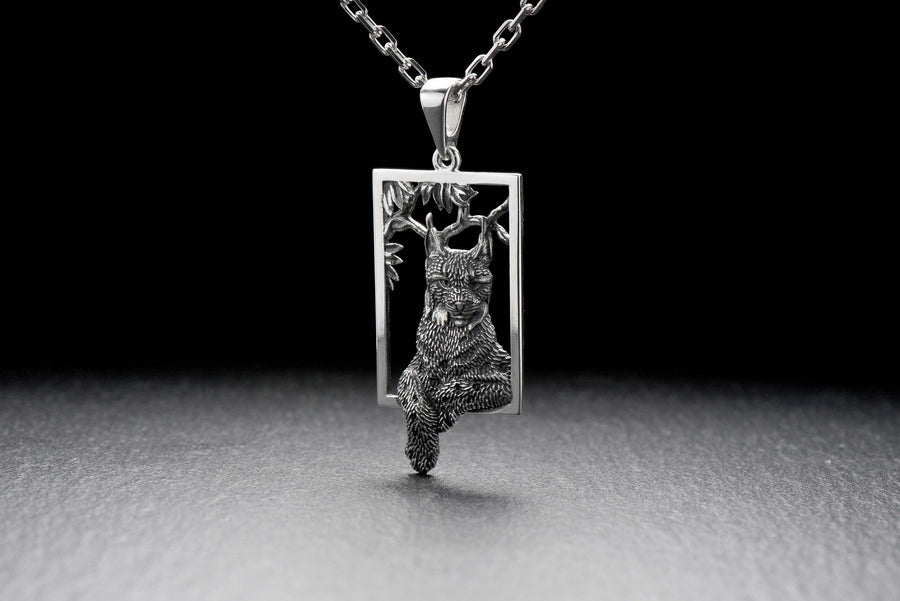 Oxidized Sterling Silver Lynx Pendant: Handmade Necklace (etsy image id: 7400313135)