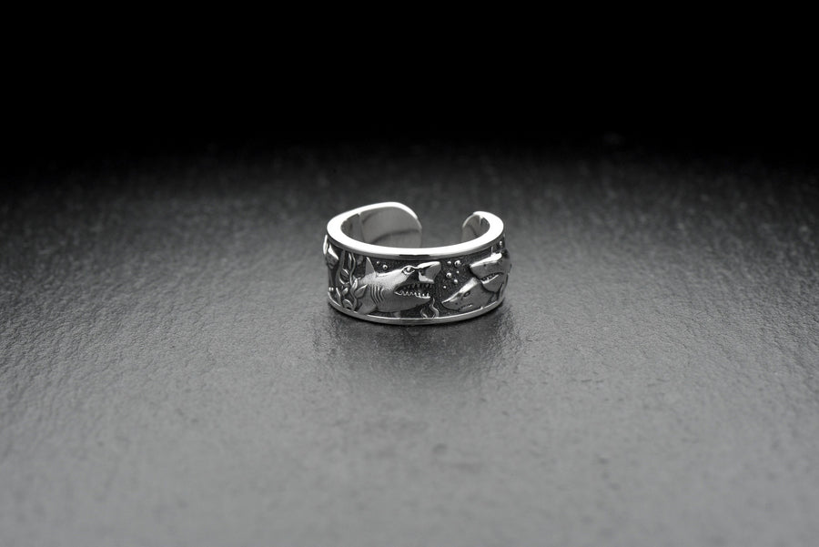 silver ring	sterling silver	jewelry	silver shark	shark	shark jewelry	shark ring	ocean ring	ocean jewelry	animal ring	silver shark ring	nautical jewelry	animal jewelry (etsy image id: 7226861895)