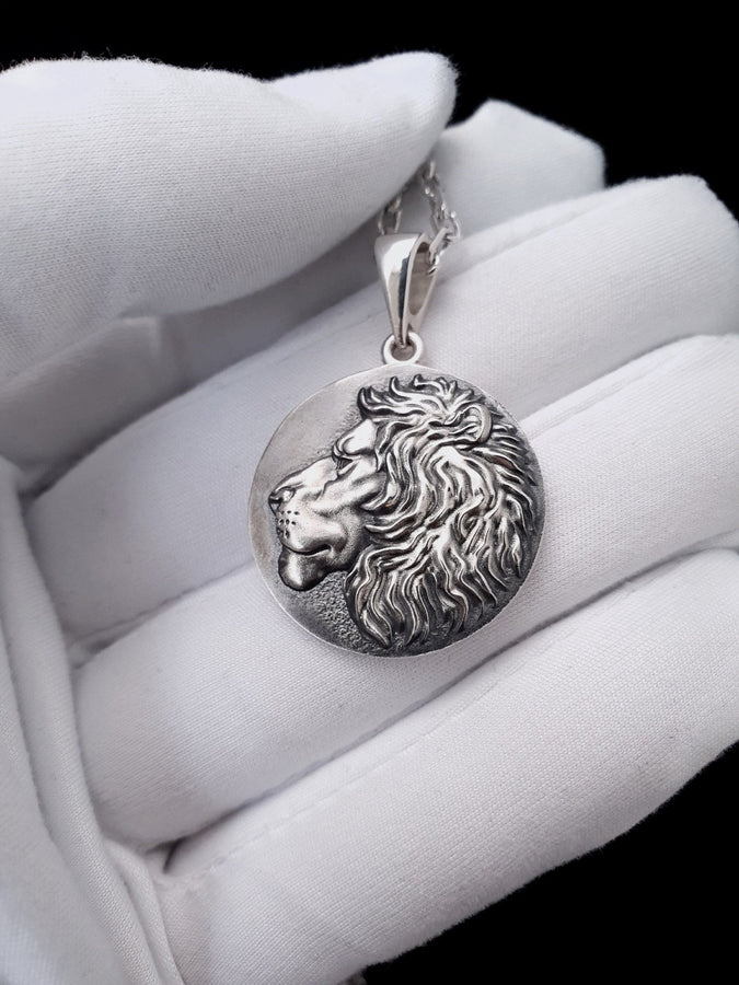Lion silver pendant	Lion's head jewelry	Lion's head silver	animal jewelry	Lioness pendant (etsy image id: 4725147157)