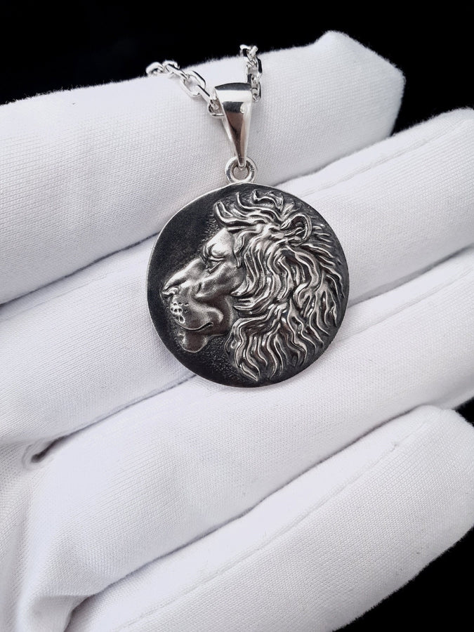 Lion silver pendant	Lion's head jewelry	Lion's head silver	animal jewelry	Lioness pendant (etsy image id: 4725147157)
