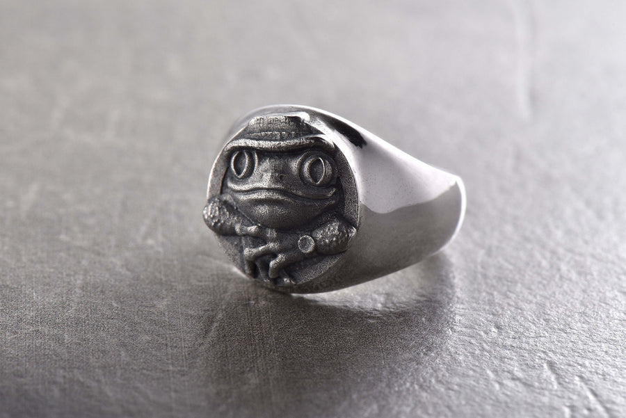 Sterling Silver Frog Ring: Handmade Animal Jewelry (etsy image id: 7395505729)