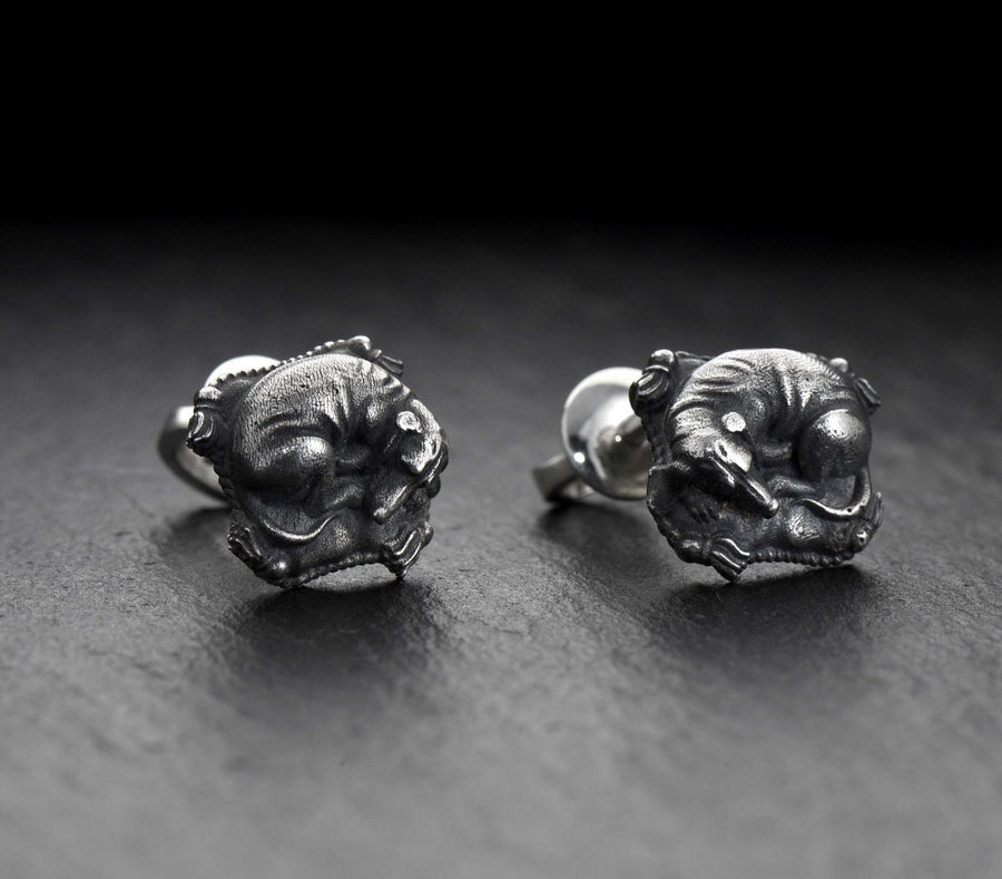 jewelry	Sterling silver	animal earrings	animal jewelry	Earrings dog	Earring pet lover	Dog Earrings	dog lover gift	gift	Dachshund Earrings	Silver Dachshund	Dachshund	Dachshund jewelry (etsy image id: 4697626731)