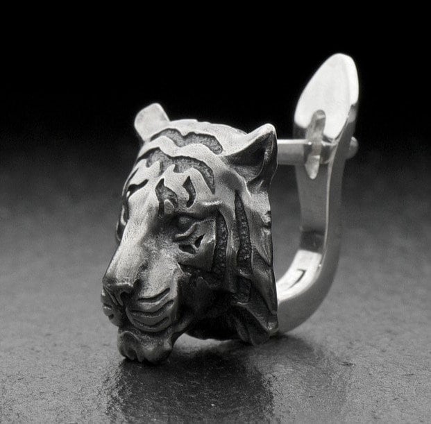 silver earrings	earrings	jewelry	gift	animal earrings	animal jewelry	silver jewelry (etsy image id: 4647054309)